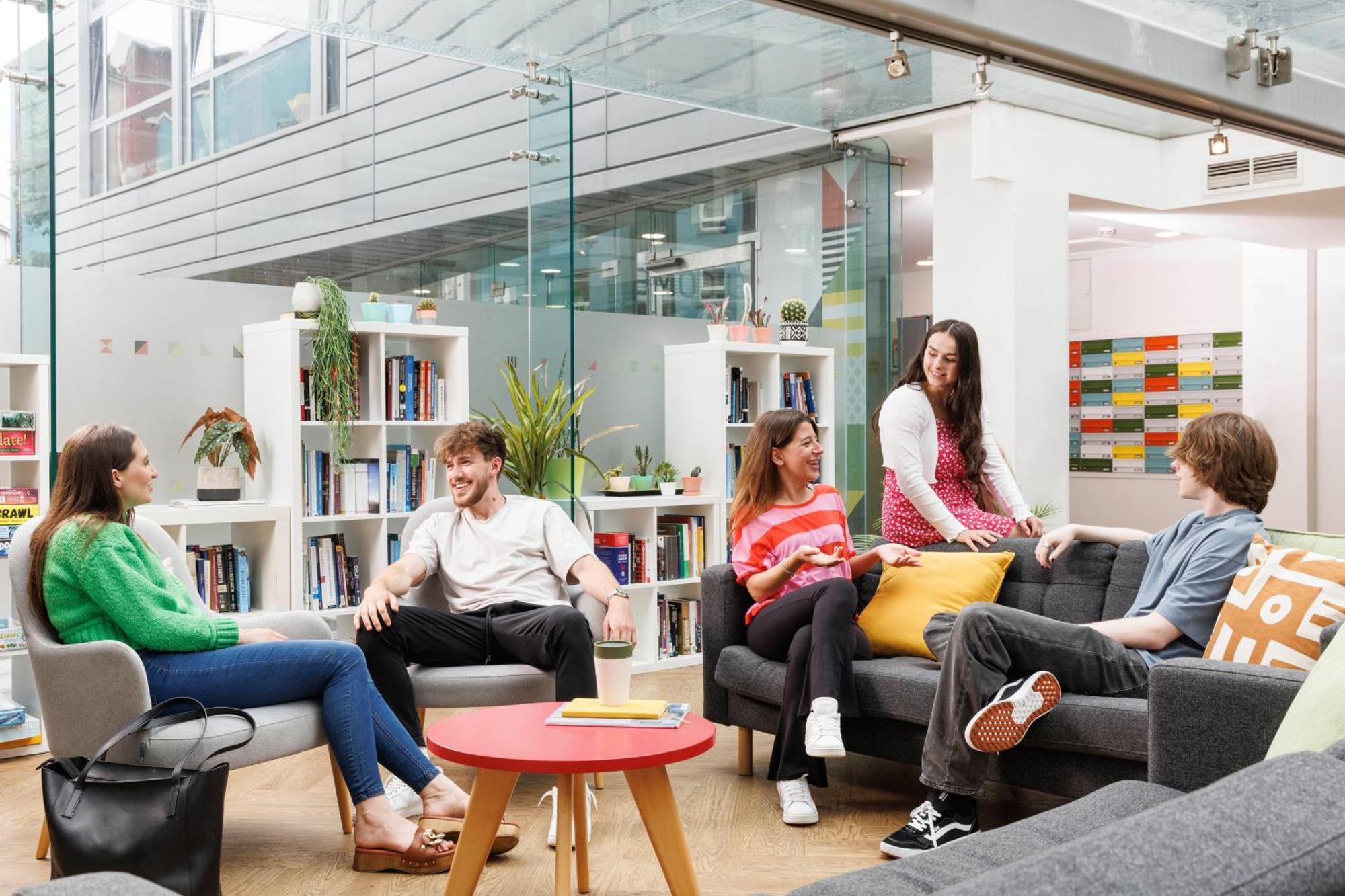 Unite Students - Sugarhouse Close - Royal Mile Apartment