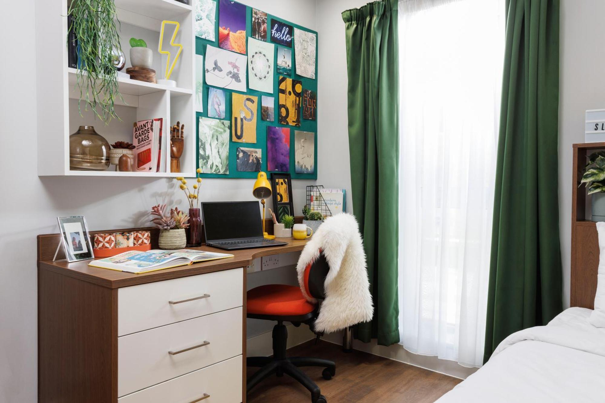 Unite Students - Sugarhouse Close - Royal Mile Apartment